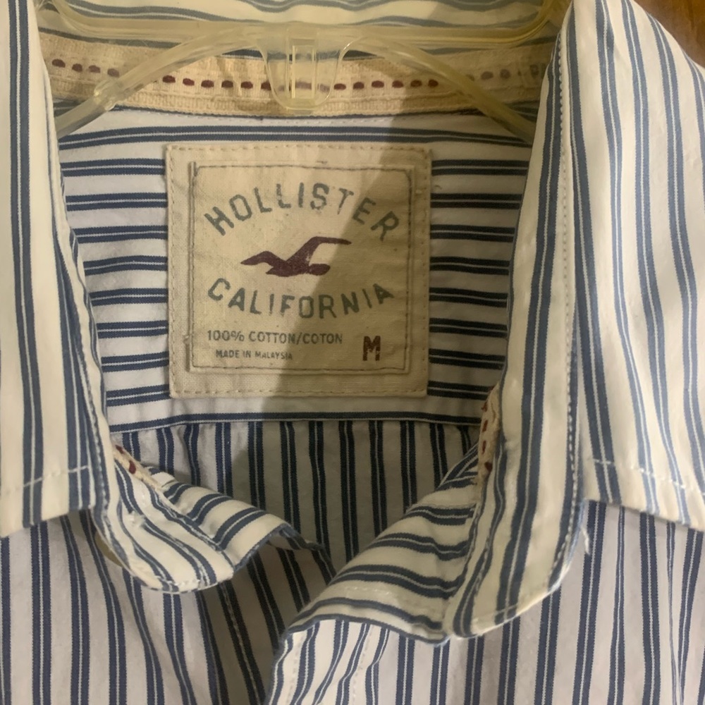 Hollister men’s button down